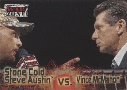 2001 Fleer WWF Raw is War - Steve Austin Vince McMahon #71