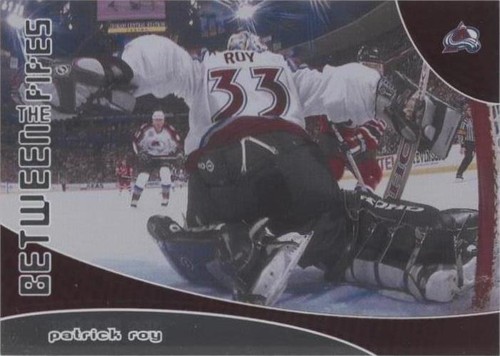 2001-02 In the Game Be A Player Between the Pipes - Patrick Roy #94