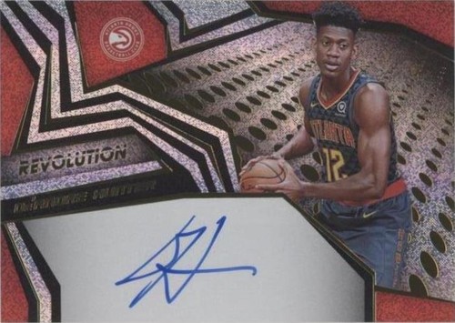 2019-20 Panini Revolution - De'Andre Hunter #RA-DAH