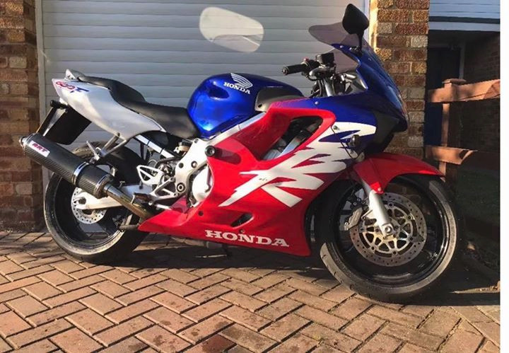 Honda cbr600f фото
