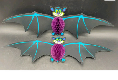 Vtg Beistle Halloween Decor 2 Flying Bats Hanging Decorations Honeycomb NOS 18''