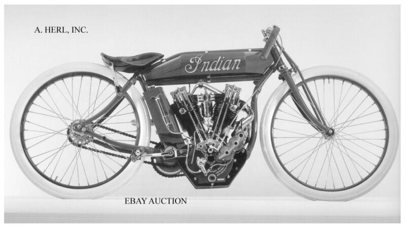 Indian 8-valve - European record holder - 1920 - motorcycle photo photograph