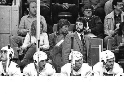 Larry Pleau Coach Of The Hartford Whalers 1980 Old Ice Hockey PHOTO 3