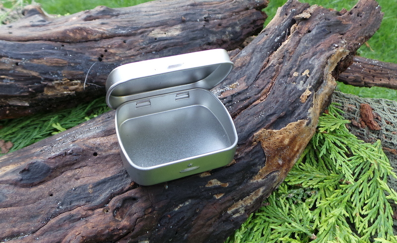 Md Micro//Mini Survie Kit avec Argent Articulé Métal Edc Bushcraft Survie