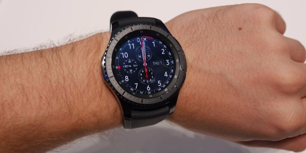samsung galaxy gear s3 frontier size