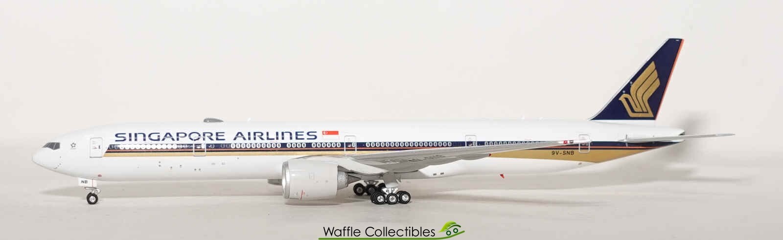 シンガポール航空 777-300ER 9V-SWZ 1/400 Phoenix Models. Singapore Boeing B777-300ER. 9V-SNC. 1:400