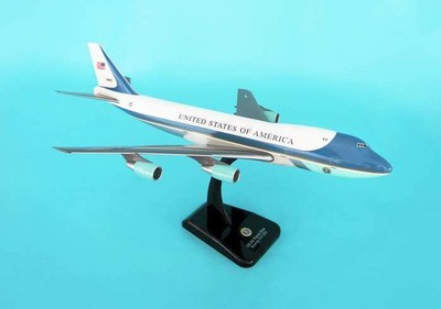 HG2049G Big Hogan Wings Air Force One B747-200 Model Airplane