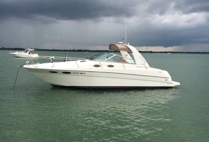 1999 Sea Ray Sun Dance