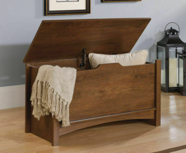 Los troncos de roble Sauder y cofres