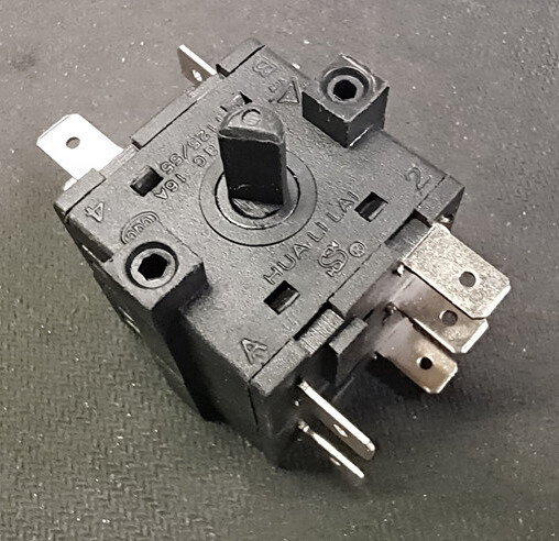 専用　RT-157616 Trane CPT00661 / CPT-0661 - 60 + 12.5 uF MFD x 440 VAC