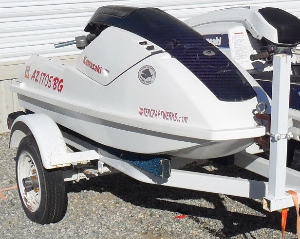 Kawasaki 1990 KAWASAKI 650 JET SKI WITH DUEL TRAILER