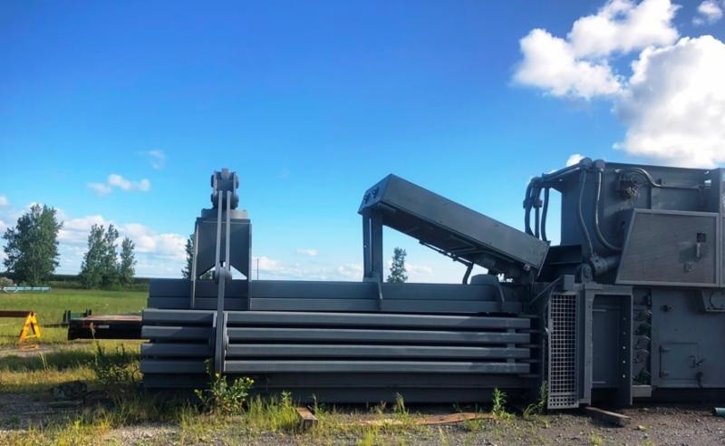 (1995)  200 HP Bollegraaf Auto Tie model HBC140AK