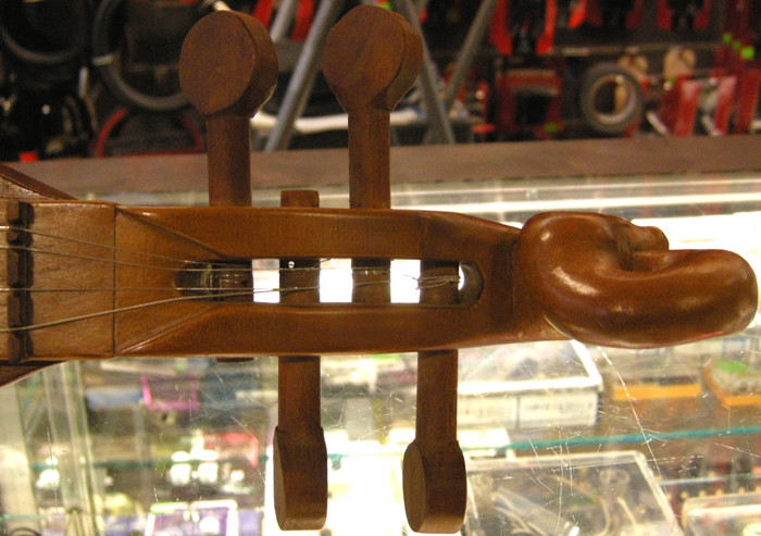 Handmade Hourglass Appalachian Mountain Dulcimer with Carved Swan Peghead