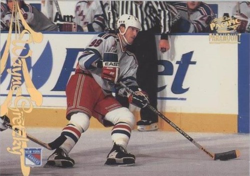 1997-98 Pacific Paramount - Wayne Gretzky #115