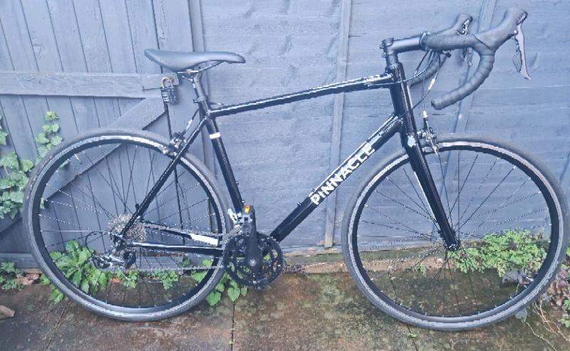 Pinnacle laterite 2 2022 Road Bike, Medium size, Like New/Immaculate | in Hendon, London | Gumtree