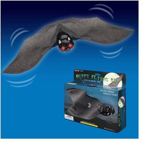 DYTOY Original Flying Bat Flapping Wings Prank Scare Gift Fun Toy