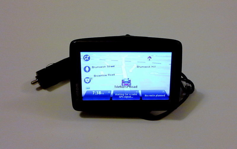 Tomtom Via 130 (4EQ41 Z1230) Full European Maps Sat Nav GPS in