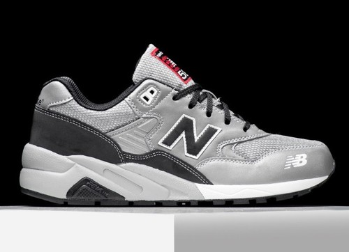 new balance nere 580
