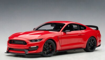 72935 AUTOart 1:18 Ford Shelby GT350R Red model cars