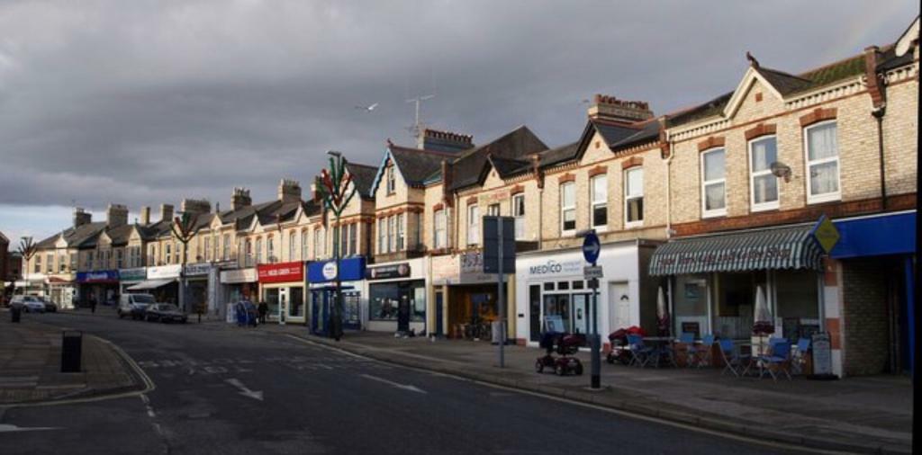 Shop to let on Hyde road Paignton in Paignton, Devon Gumtree
