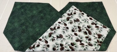 Christmas Table Runner Pine Needle Cone Green White Silver Reversible 41''Lx15''W