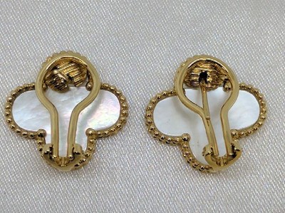 Mother Of Pearl Gold-Stone Earrings 18K Yellow Gold 11.2g (PM3000450)