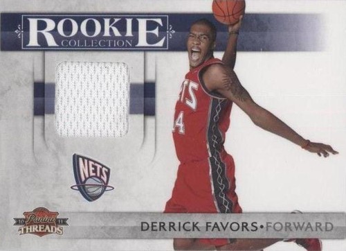 2010-11 Panini Threads - Derrick Favors #3