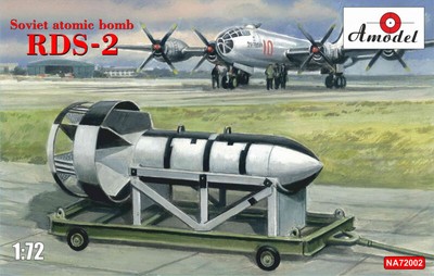 AMODEL NA72002 Soviet atomic bomb RDS-2  Scale 1/72 - Plastic model kit