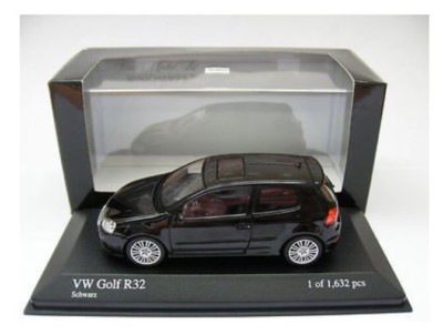 RARE VW GOLF 5 V R32 3.2 V6 4-MOTION BLACK SCHWARZ 1:43
