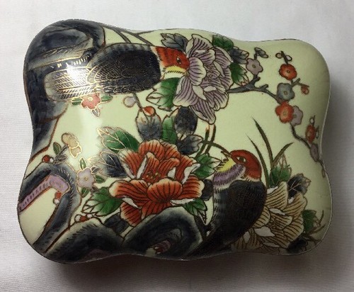 Vintage Ceramic Signed Chinese Birds & Floral Design Jewelry Box w/ Gold Trim
