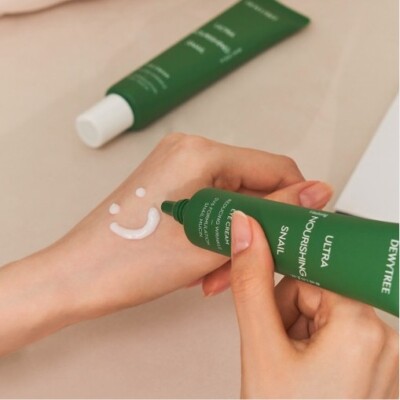 DEWYTREE Ultra Nourishing Snail Eye Cream 40ml Premium Anti-Aging Cream Moist