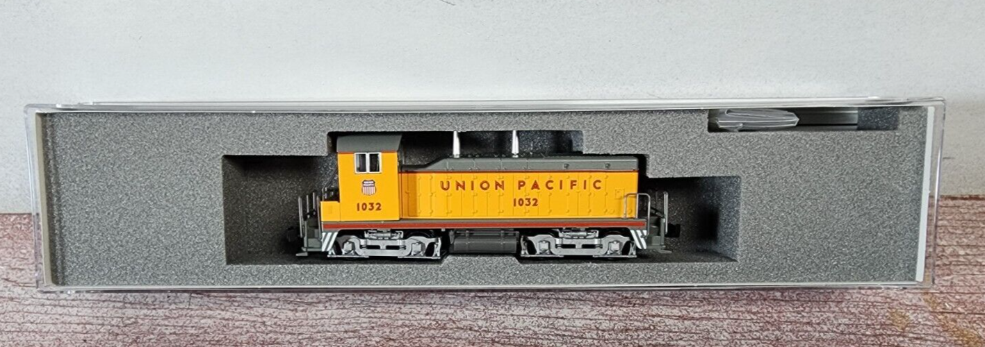 KATO EMD NW2 シカゴバーリントン&クインシー KATO EMD NW2 シカゴバーリントン&クインシー Kato N NW2