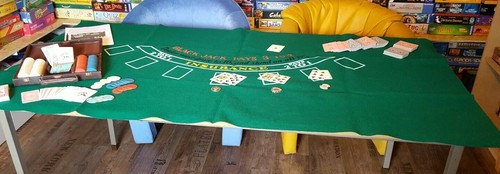 Casino Spiele: Spieltuch Black Jack + Craps, Karten von MGM-Las Vegas, Pokerset 
