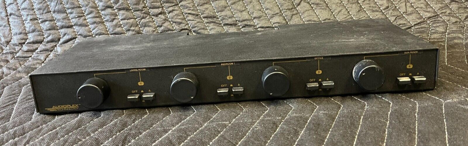 ラインセレクター AUDIOPLEX IS-6 / made in U.S.A ラインセレクター AUDIOPLEX IS-6 / made in U.S.A 入力切り替え AC-241203