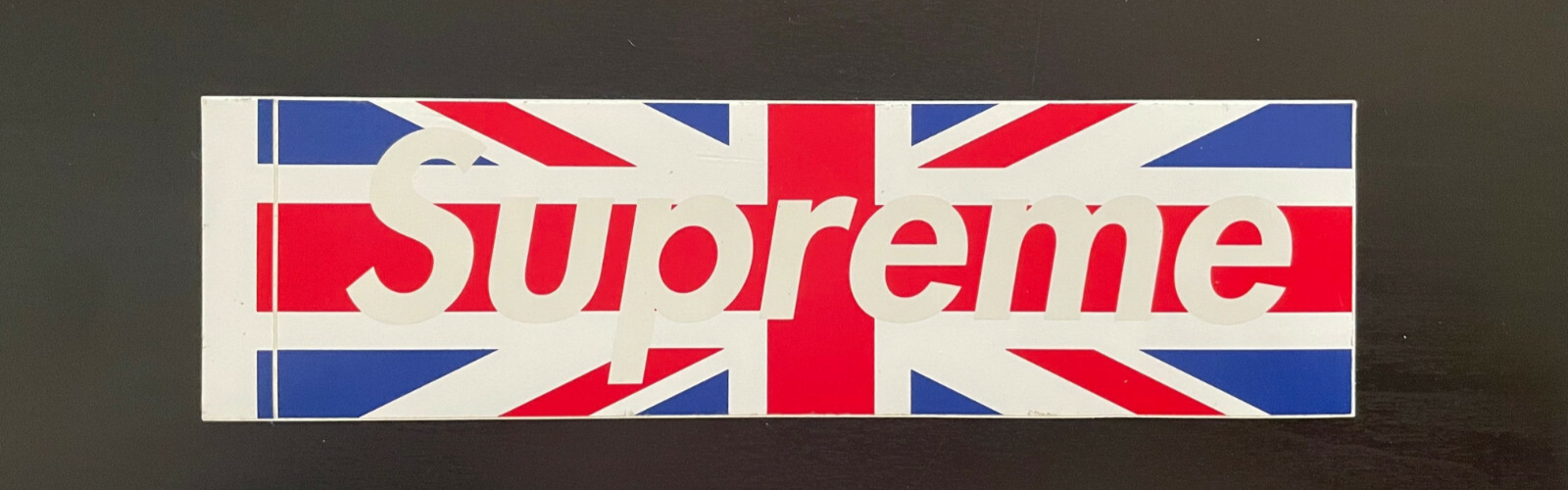 レア！　シュプリーム　ボックスロゴ　看板　イギリス店舗用　メタル　サイン レア！ シュプリーム ボックスロゴ 看板 イギリス店舗用 メタル