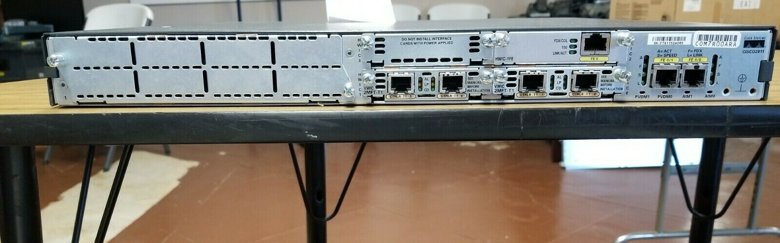 Cisco 2811 2-Port 10/100 Wired Router (CISCO2811) with 3 x Line Cards