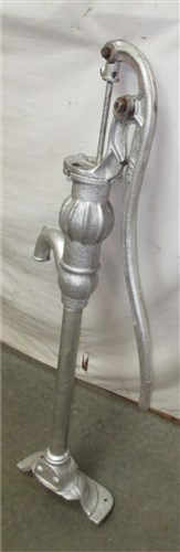 Well Water Pump Cast Iron Cistern Pitcher Windmill Garden Red Jacket Vintage ax