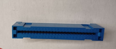 Berg 50 Pin Card Edge Female IDC Connector for 2.54mm Pitch Ribbon Cable