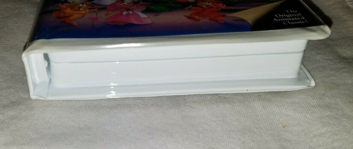 Walt disney cinderella black diamond rare vhs
