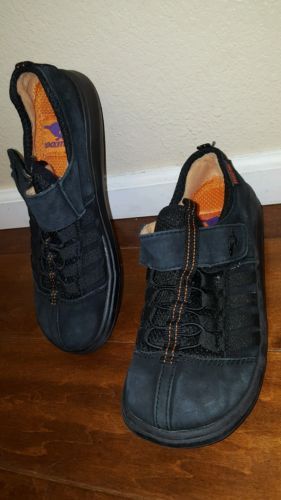 Rocket Dog Womens Lunar Boxed In Pu Flat black Shoes Size 9  display picture 1