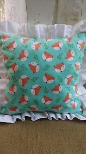 法兰绒儿童房装饰枕头