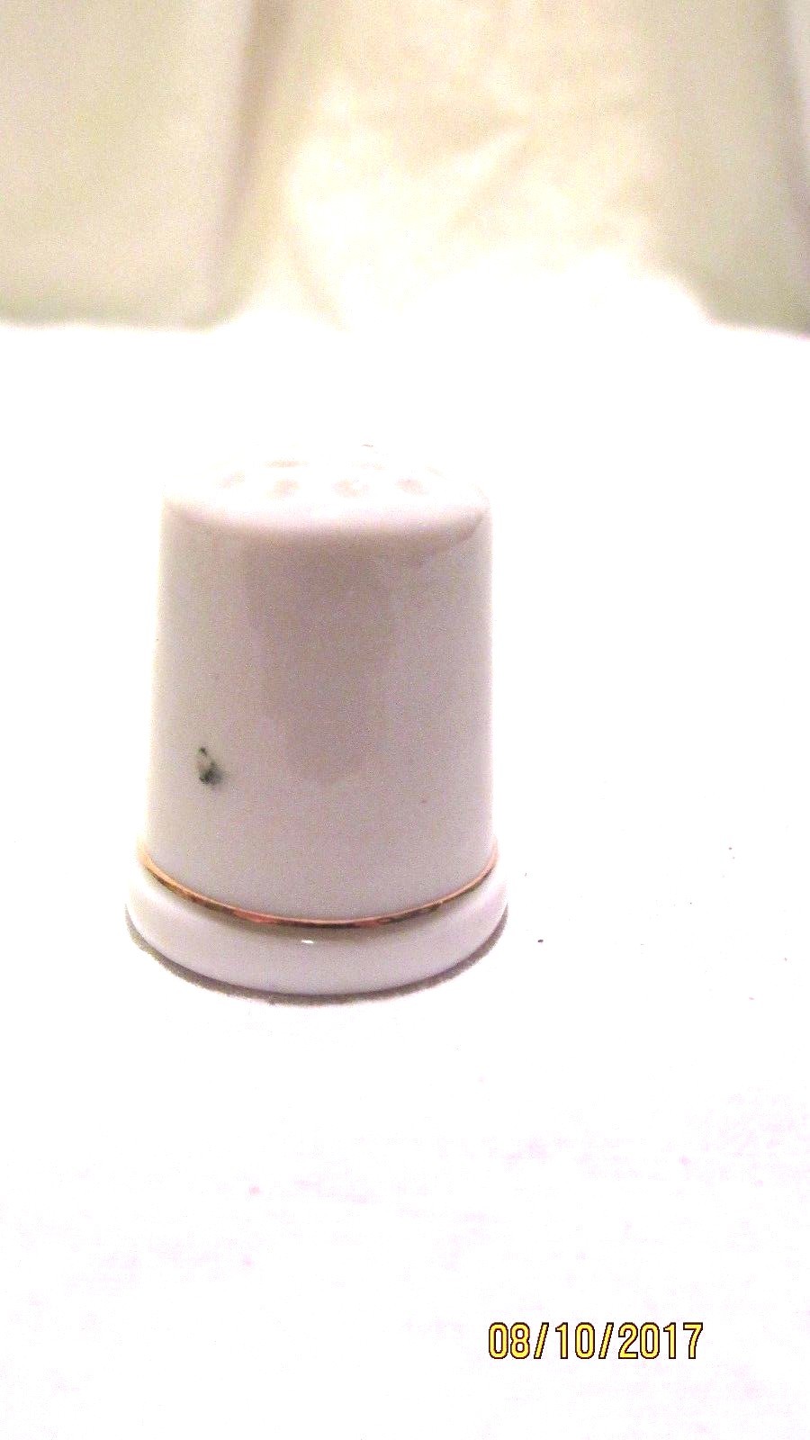 1980s Hubbard Collection Orange Flower Collectible Thimble