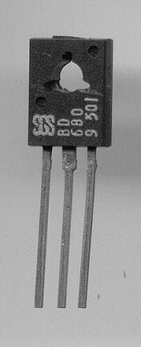 Transistor Bd680 