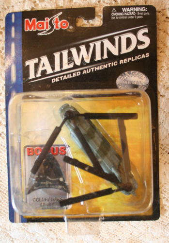 Aviones militares Diecast y de juguete