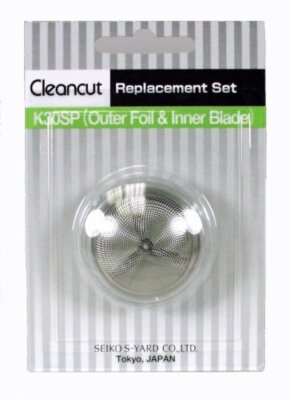 - Blade And Foil Head Included