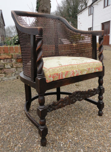 What-are-the-Different-Types-of-Antique-Chairs-