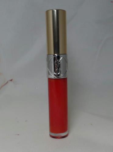 Yves Saint Laurent макияж для губ