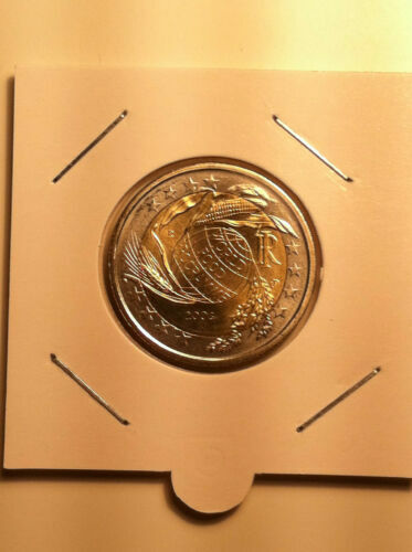 Pièces de 2 euros d'Italie, année 2004
