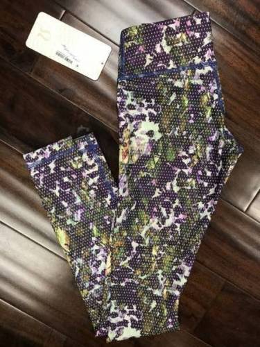 Lululemon Wunder Under Flowabunga Black and White Floral