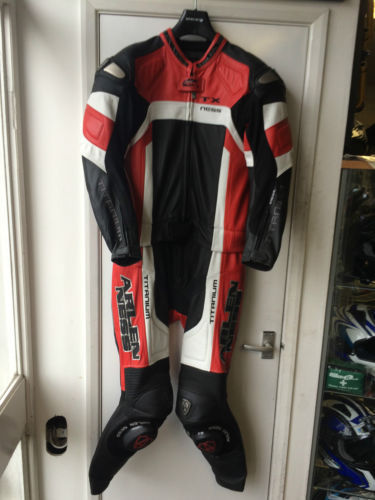 How To Take Care Of Leather Jacket & Keep It In Good Condition - Foto 11